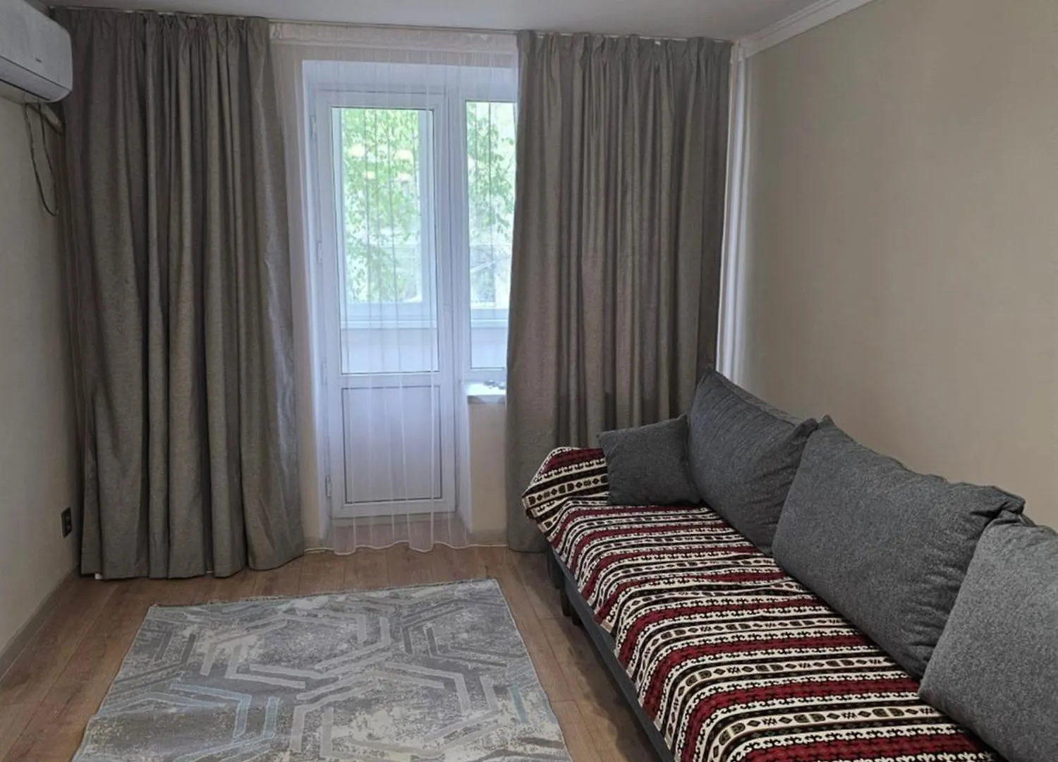 Apartment Abylaikhan 59 Цум Арбат Almaty