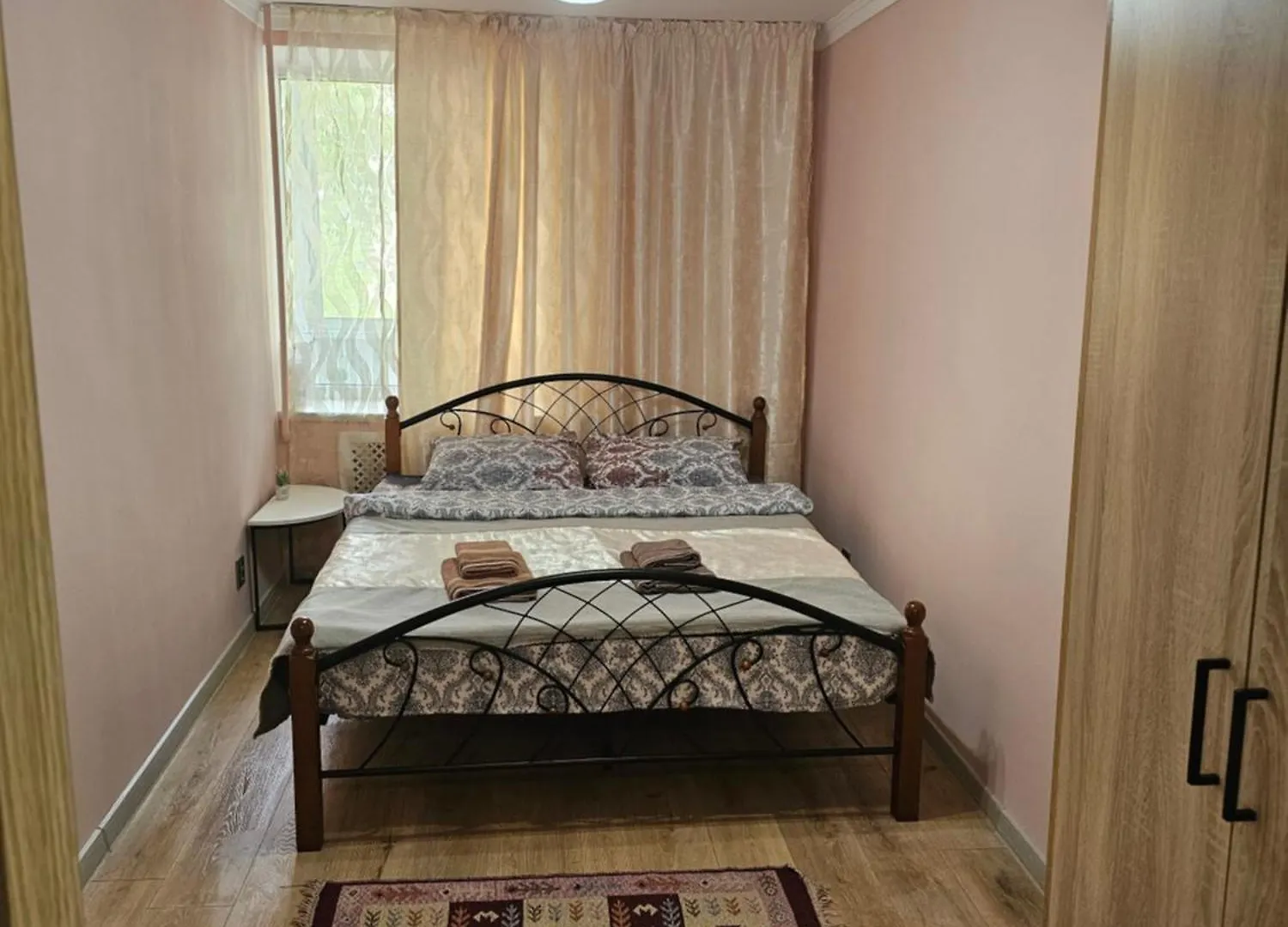 Apartment Abylaikhan 59 Цум Арбат Almaty